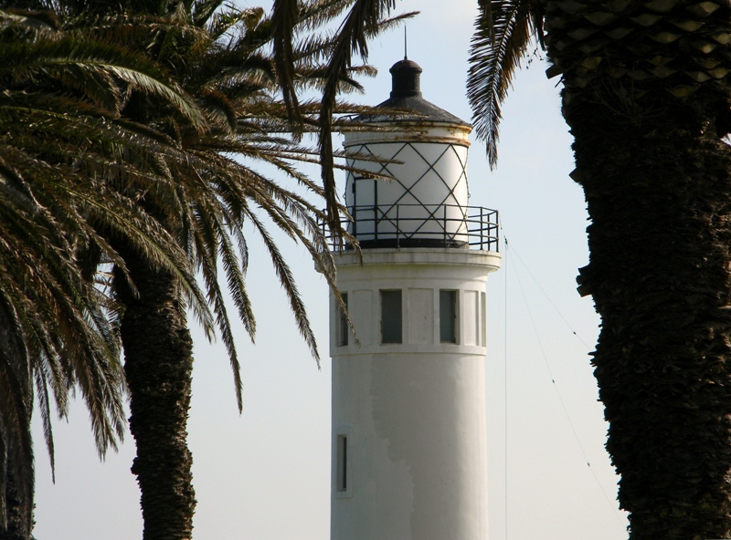 DF Lighthouse 525 pm Sat.JPG - Lighthouse at 5:25pm Saturday